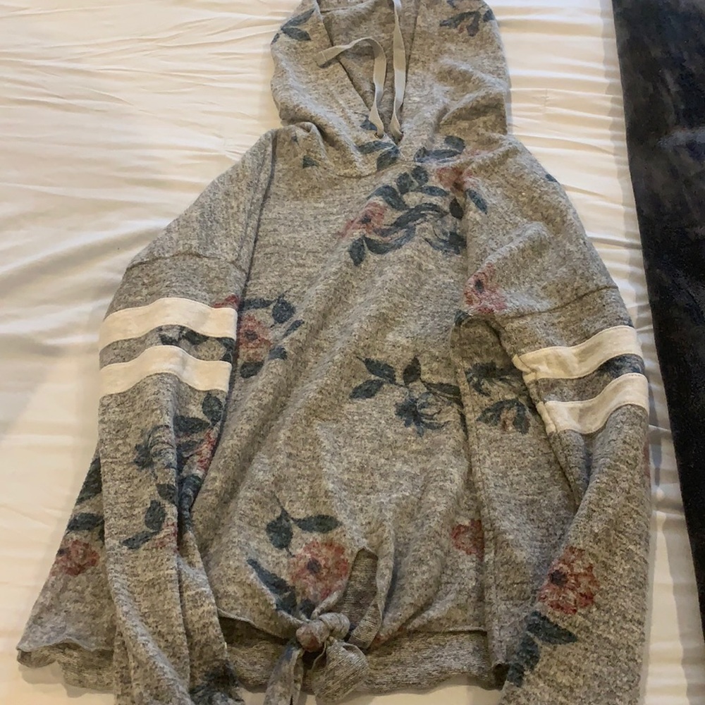 Dry goods hoodie Large